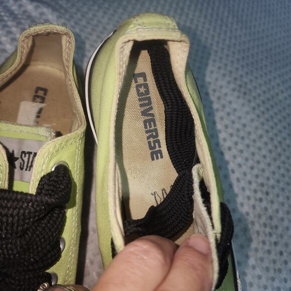 CONVERSE GUC WOMENS SZ 7 PLATFORM SNEAKER SHOES - Picture 3 of 9